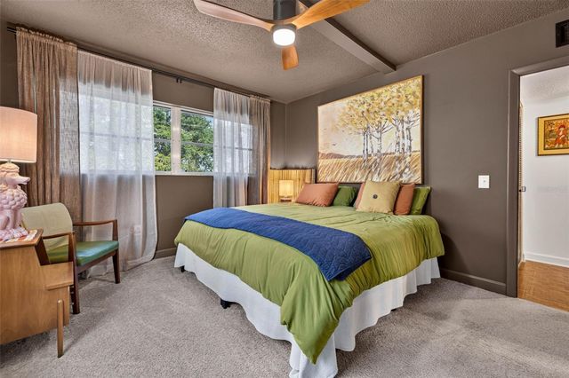 4819 8TH AVENUE N 201, St Petersburg, FL 33713