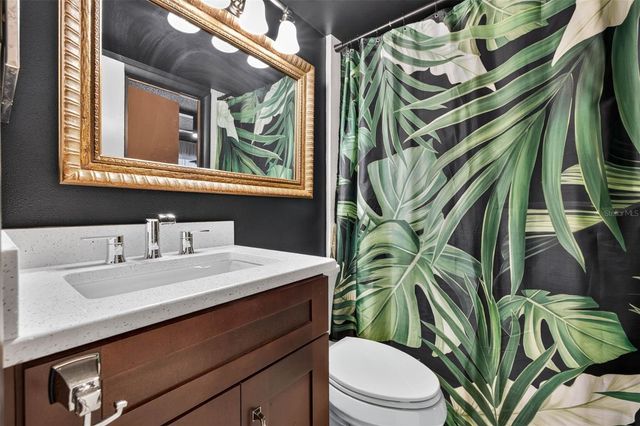 4819 8TH AVENUE N 201, St Petersburg, FL 33713