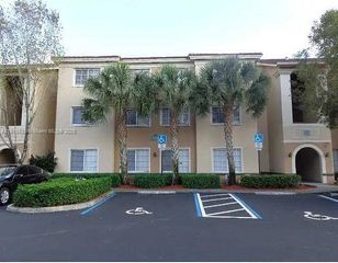 2516 Centergate Dr 308, Miramar, FL 33025