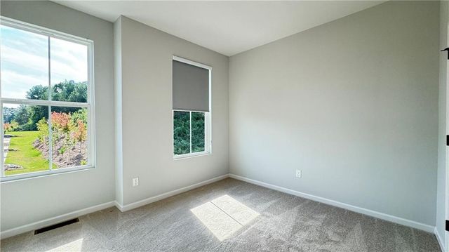 1475 Creekside Circle NW, Atlanta, GA 30318