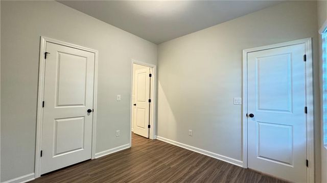 1475 Creekside Circle NW, Atlanta, GA 30318