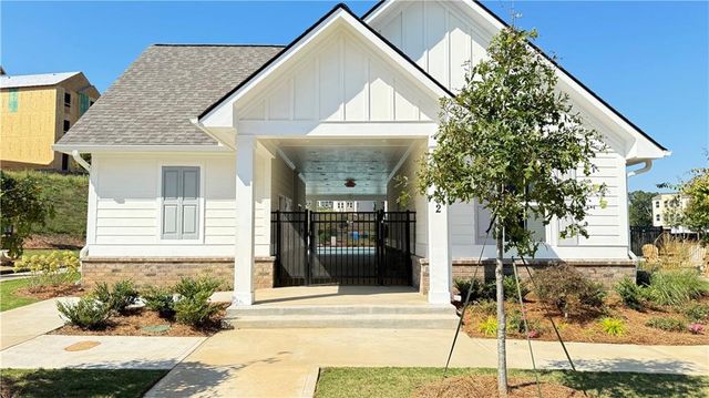 1475 Creekside Circle NW, Atlanta, GA 30318