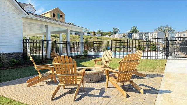 1475 Creekside Circle NW, Atlanta, GA 30318