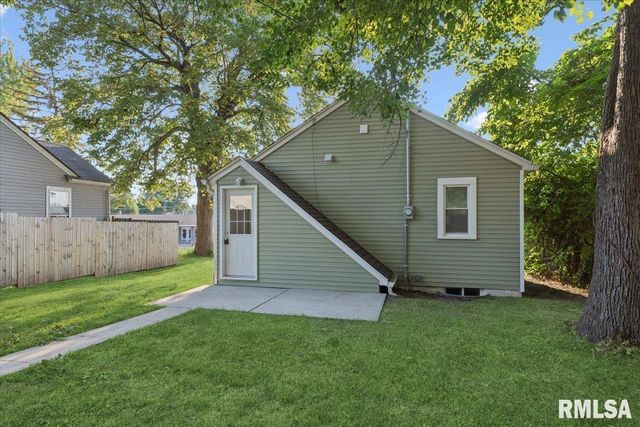 4105 11TH Street, Rock Island, IL 61201
