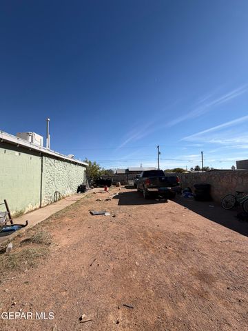 8013 PANDORA Street, El Paso, TX 79904