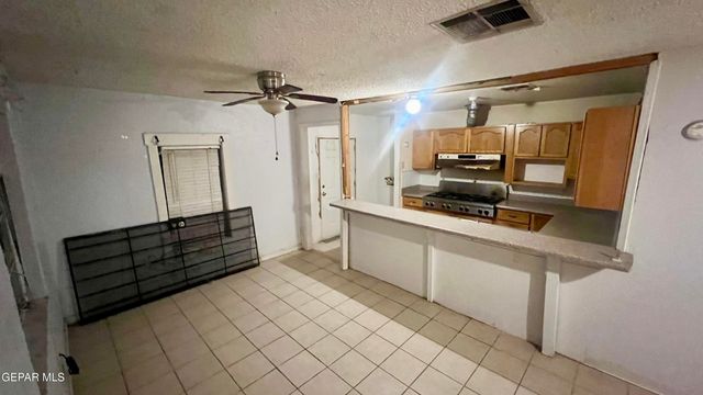 8013 PANDORA Street, El Paso, TX 79904