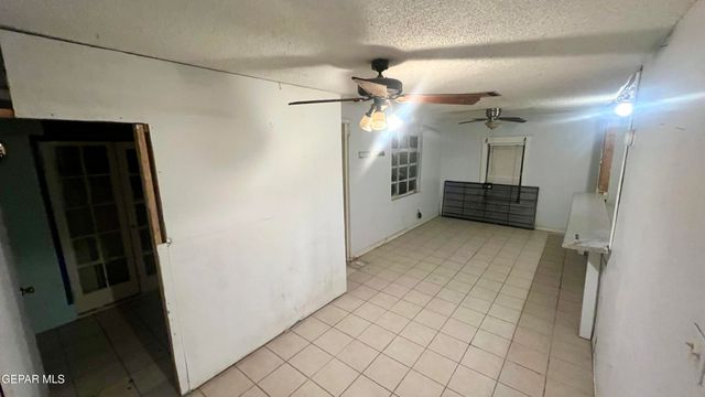 8013 PANDORA Street, El Paso, TX 79904