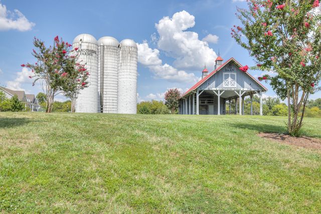 1005 Milson Ln, Nolensville, TN 37135