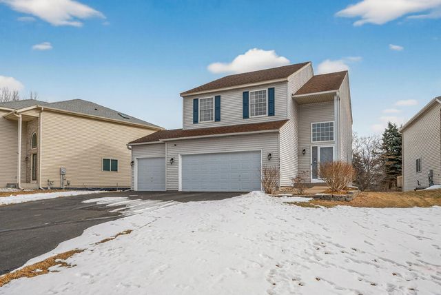 8588 Savanna Oaks Lane, Woodbury, MN 55125