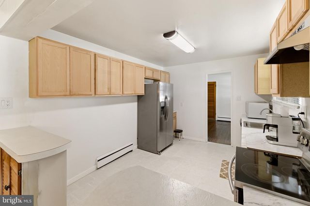1310 MCKINLEY AVE, West Deptford, NJ 08096