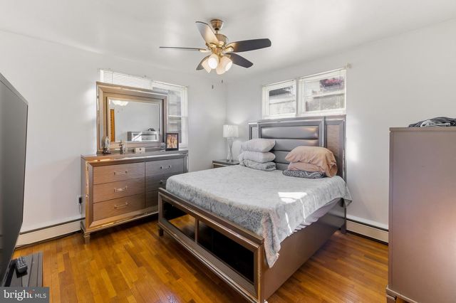 1310 MCKINLEY AVE, West Deptford, NJ 08096