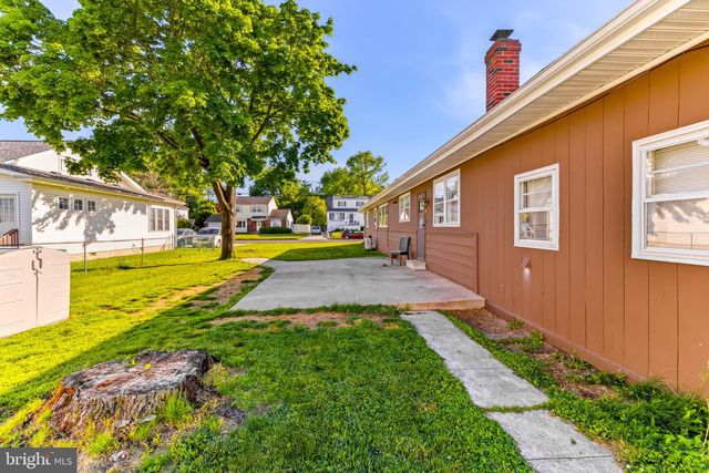 1310 MCKINLEY AVE, West Deptford, NJ 08096