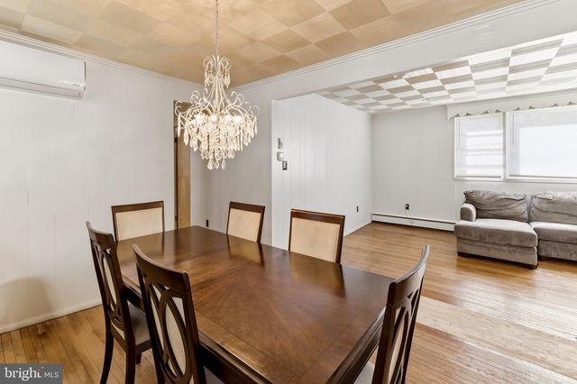 1310 MCKINLEY AVE, West Deptford, NJ 08096