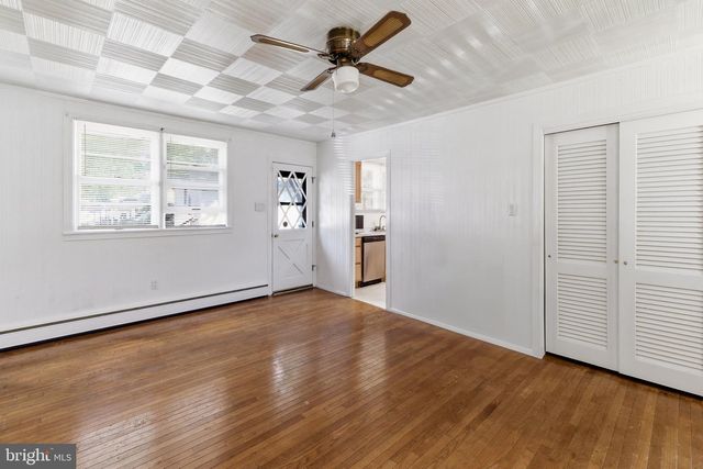 1310 MCKINLEY AVE, West Deptford, NJ 08096