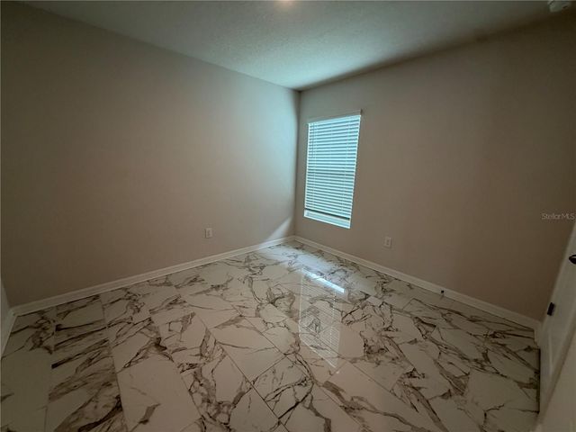 5831 SILVER MOONLIGHT DRIVE, Palmetto, FL 34221