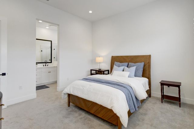 3622 Edgewood Ct, Folsom, CA 95630