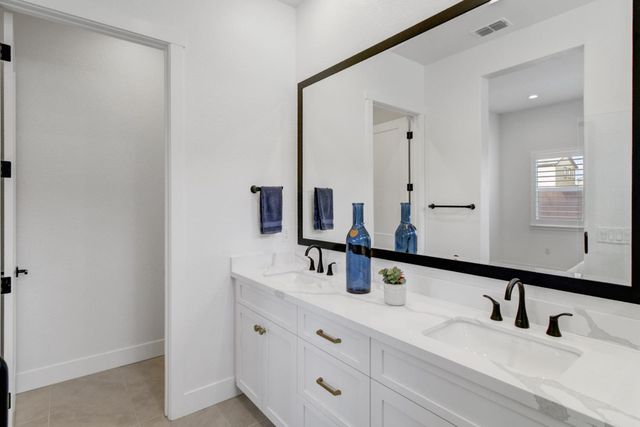 3622 Edgewood Ct, Folsom, CA 95630