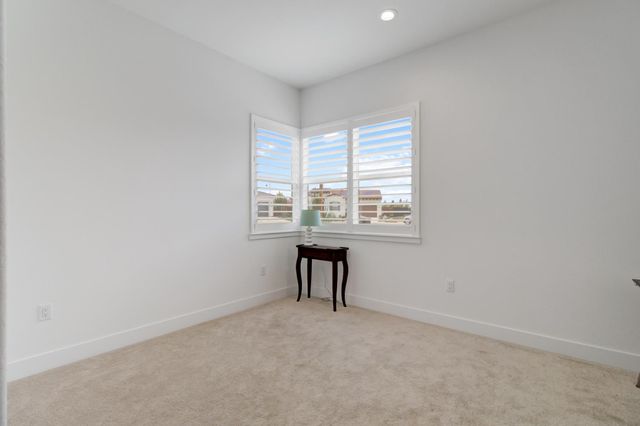 3622 Edgewood Ct, Folsom, CA 95630