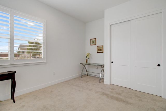 3622 Edgewood Ct, Folsom, CA 95630