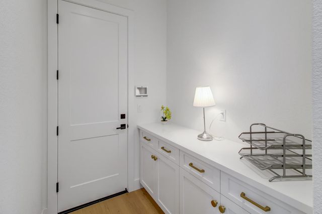 3622 Edgewood Ct, Folsom, CA 95630