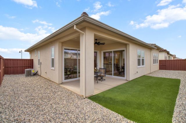 3622 Edgewood Ct, Folsom, CA 95630