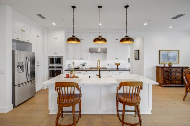 3622 Edgewood Ct, Folsom, CA 95630