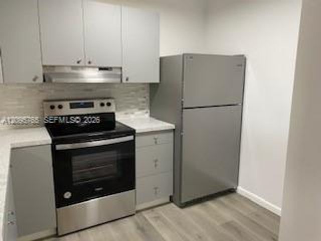 11293 SW 88th Street 206M, Miami, FL 33176