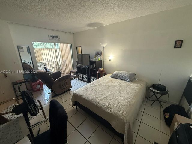 6780 W 2nd Ct 313, Hialeah, FL 33012