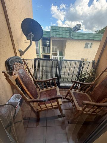 6780 W 2nd Ct 313, Hialeah, FL 33012