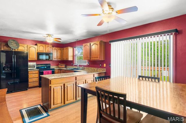 14 Sandwedge Drive, Belleville, IL 62220