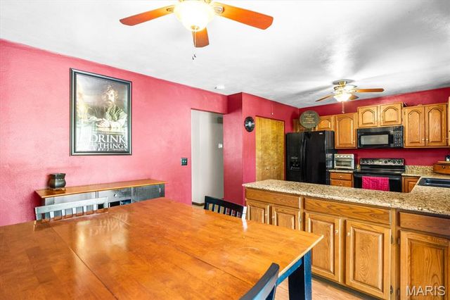 14 Sandwedge Drive, Belleville, IL 62220