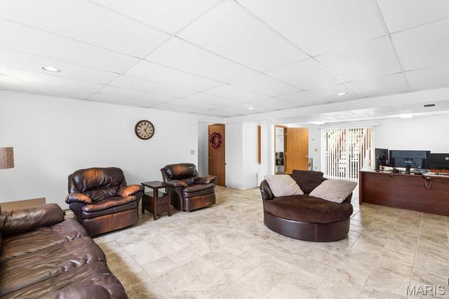 14 Sandwedge Drive, Belleville, IL 62220