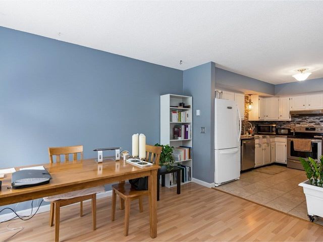 297 College St Apt C-4, Burlington, VT 05401