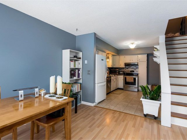 297 College St Apt C-4, Burlington, VT 05401