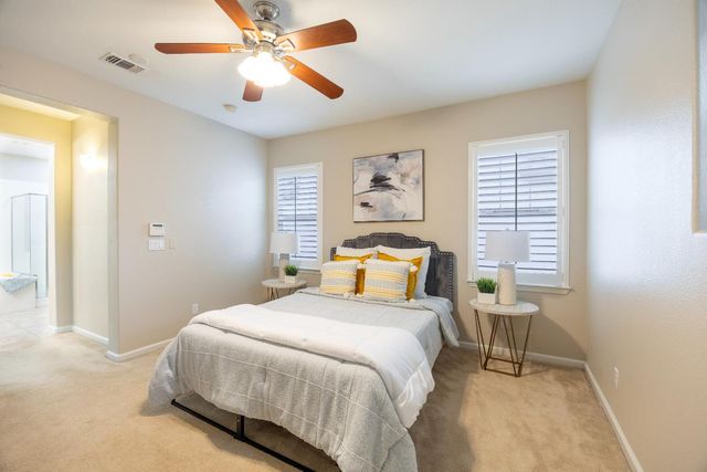 171 W Santa Cruz Way, Mountain House, CA 95391