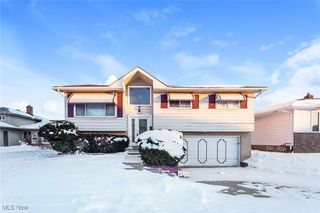 15609 Mendota Avenue, Maple Heights, OH 44137