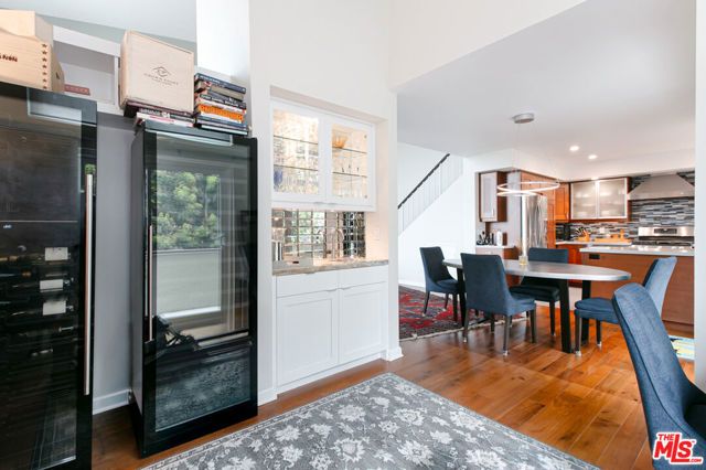 2332 Fox Hills Drive 305, Los Angeles, CA 90064