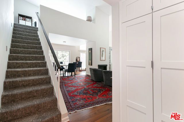 2332 Fox Hills Drive 305, Los Angeles, CA 90064