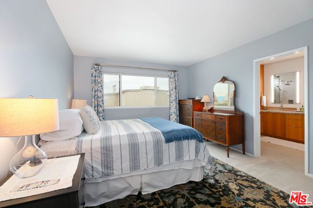 2332 Fox Hills Drive 305, Los Angeles, CA 90064