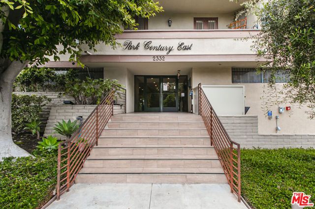 2332 Fox Hills Drive 305, Los Angeles, CA 90064
