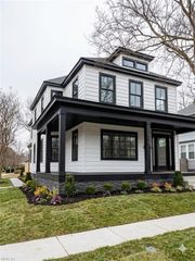800 Whitehead AVE, Norfolk, VA 23523