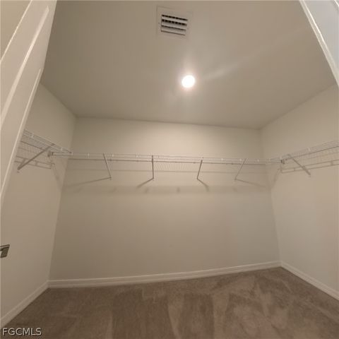 2816 NW 8th PL, Cape Coral, FL 33993