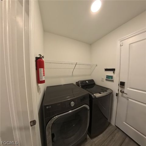 2816 NW 8th PL, Cape Coral, FL 33993