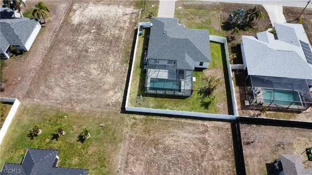 2816 NW 8th PL, Cape Coral, FL 33993