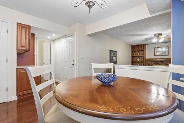 12791 Stonecreek Drive NW, Pickerington, OH 43147