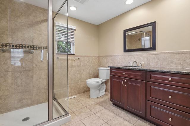 12791 Stonecreek Drive NW, Pickerington, OH 43147