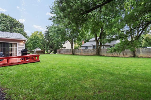 12791 Stonecreek Drive NW, Pickerington, OH 43147