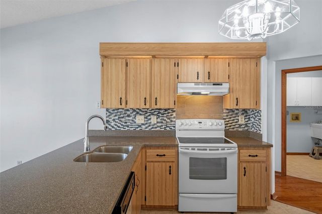 1542 OVERLAND DRIVE, Spring Hill, FL 34608