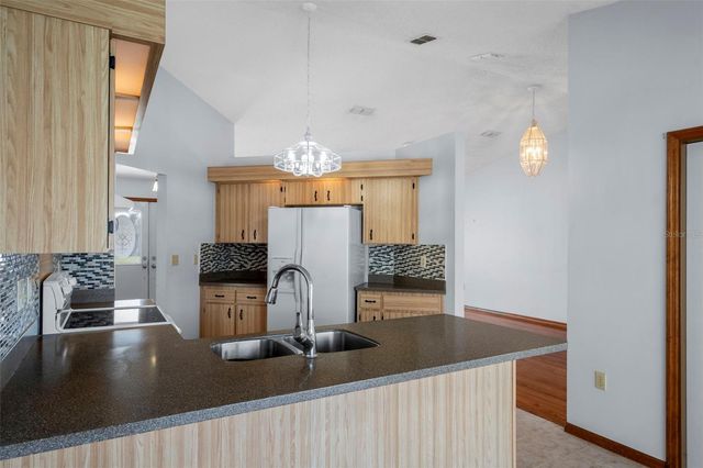 1542 OVERLAND DRIVE, Spring Hill, FL 34608