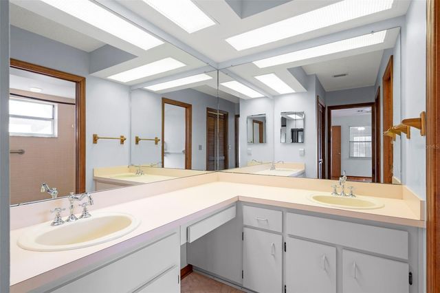 1542 OVERLAND DRIVE, Spring Hill, FL 34608